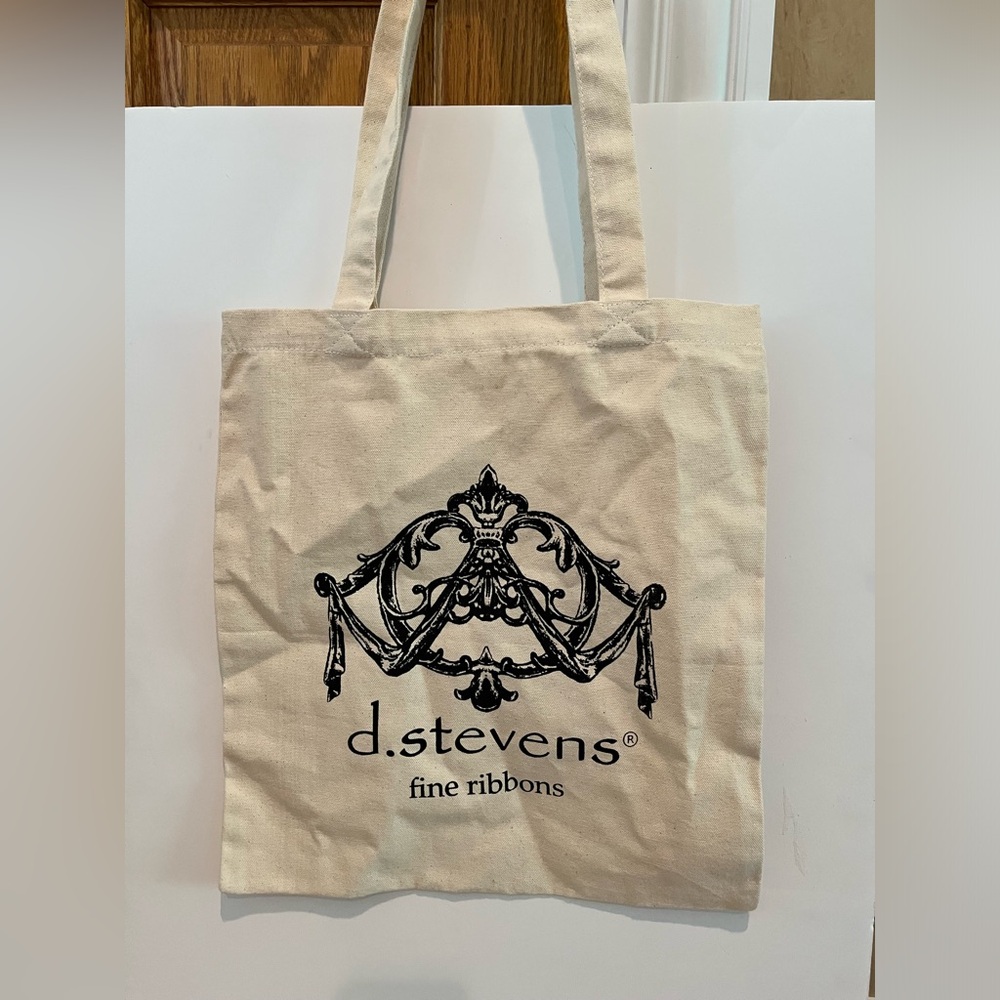 D Stevens tote